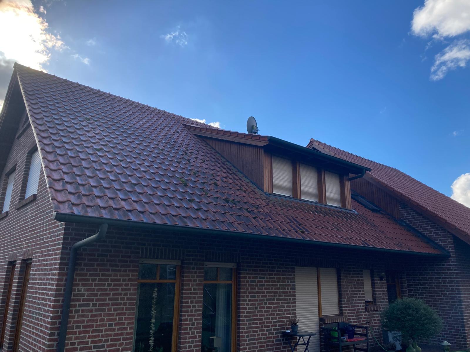 Dachreinigung in der Grafschaft Vorher